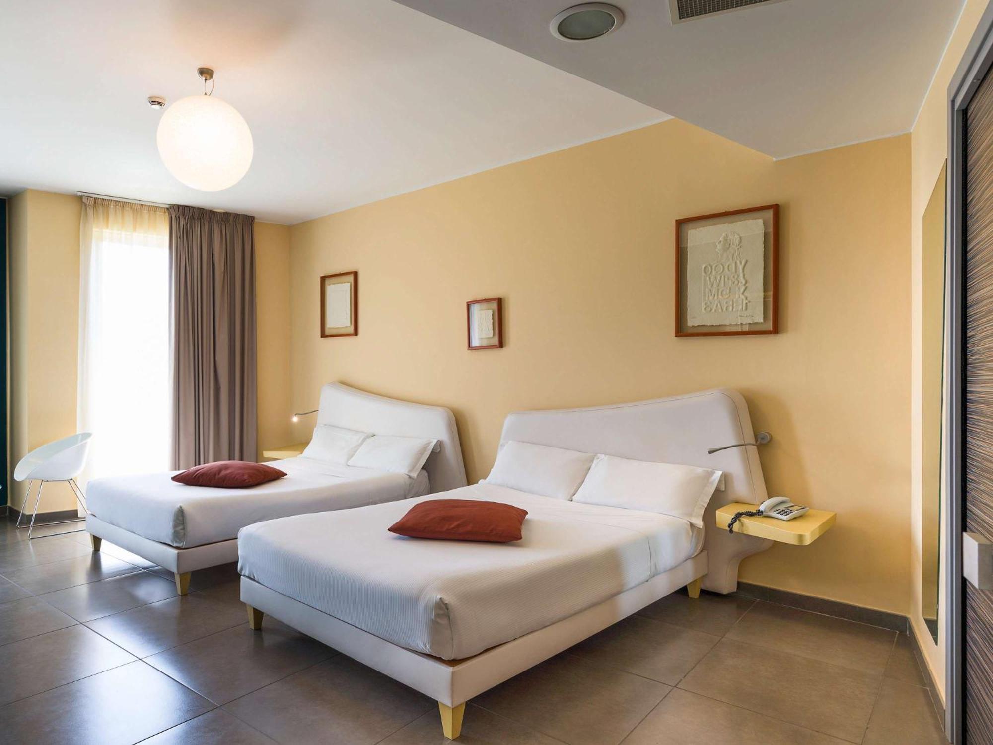 מלון Ibis Styles Catania אסראלה מראה חיצוני תמונה