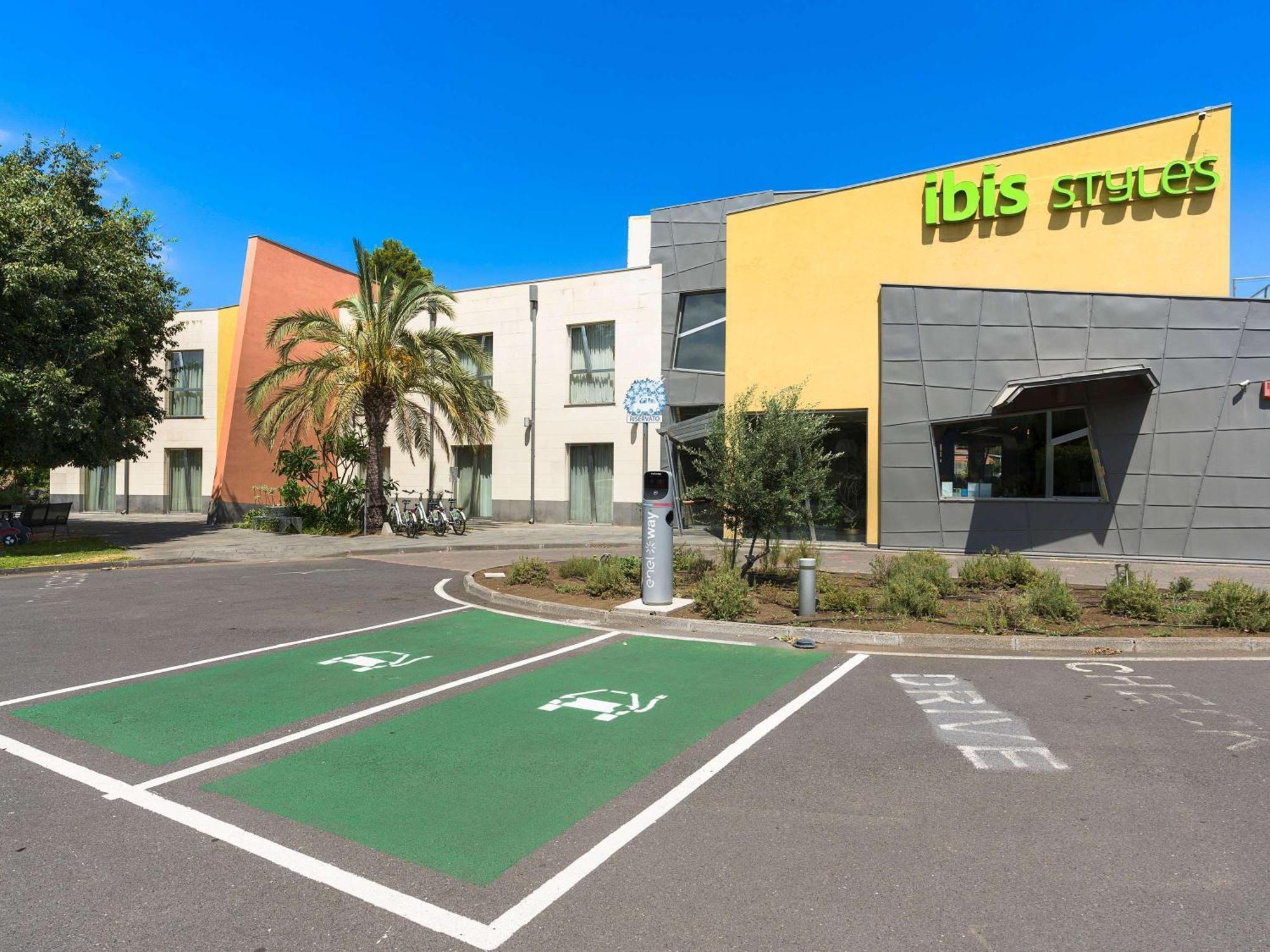 מלון Ibis Styles Catania אסראלה מראה חיצוני תמונה